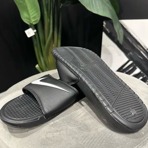 Nike slides